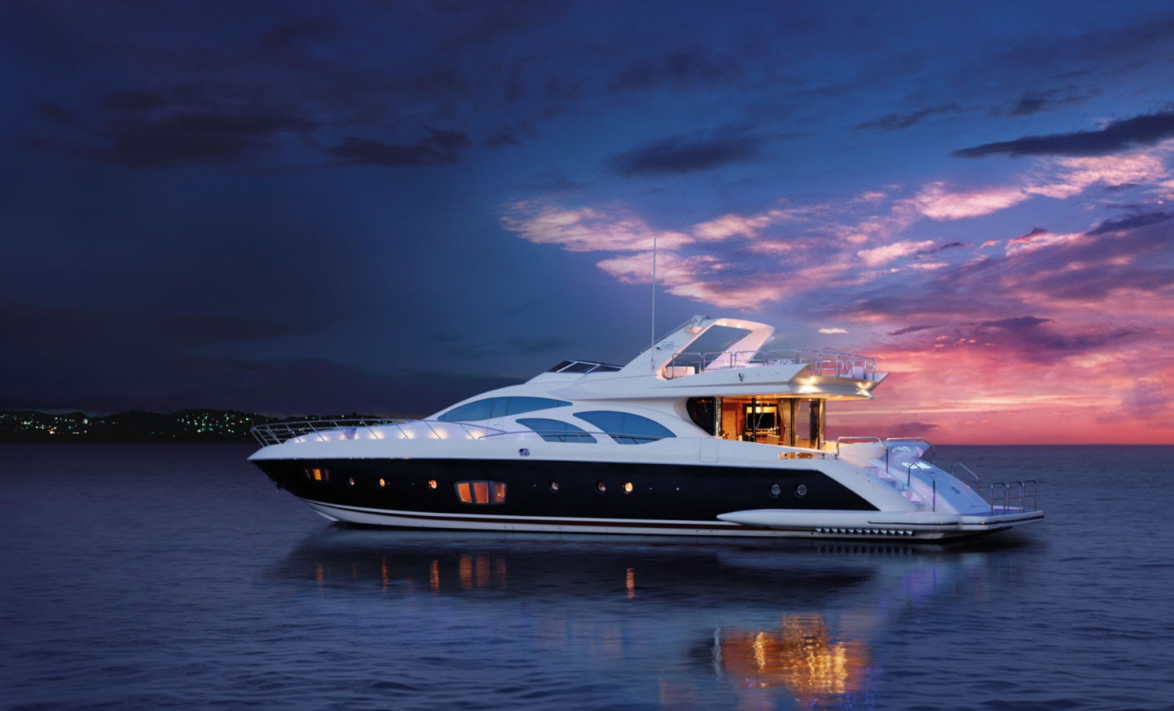 Yacht And Sailing Boat Rental in Dubai